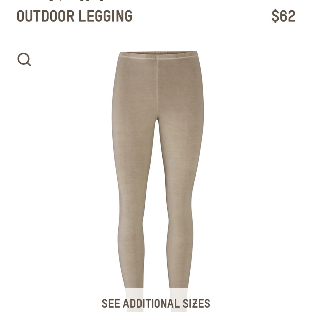 New with tags Skims leggings